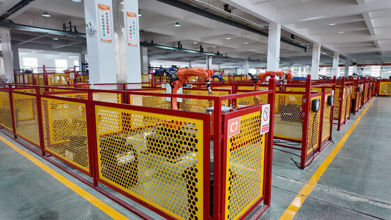 FANUC 6 Axis Robot Arm Automatic 3D Fiber Laser Machine κοπής για τρισδιάστατο τεμάχιο εργασίας αμπαζούρ από ανοξείδωτο χάλυβα
